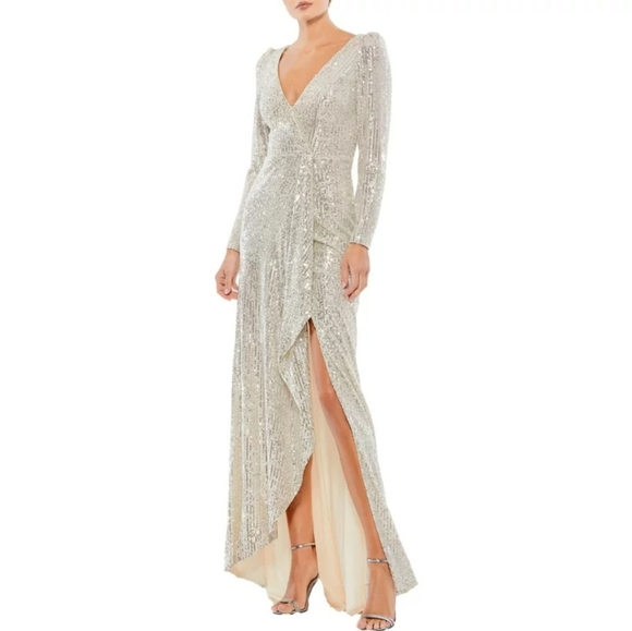 Ieena for Mac Duggal Silver Sequin High Slit Ruffle Formal Gown NWOT Size 10
